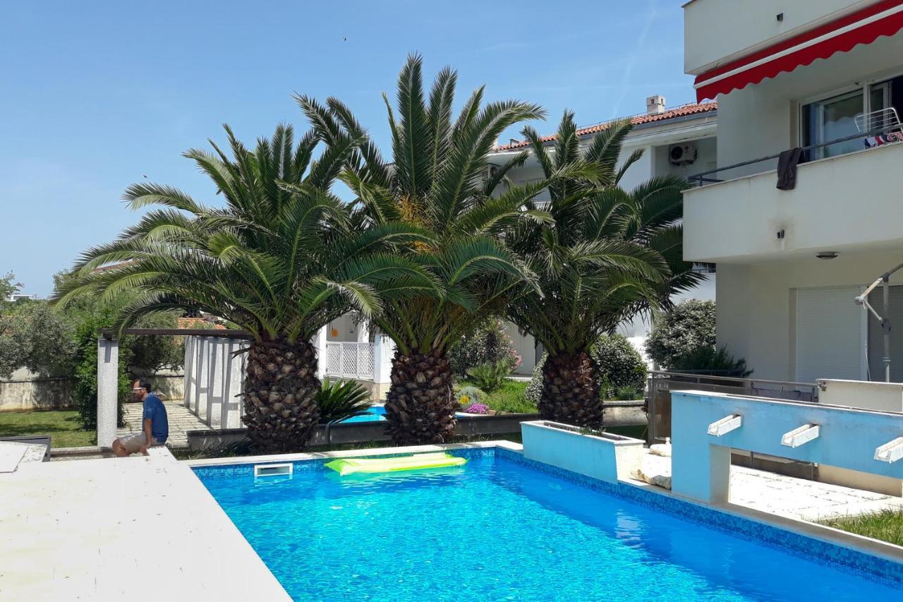 Apartamento Ewa Medulin Exterior foto