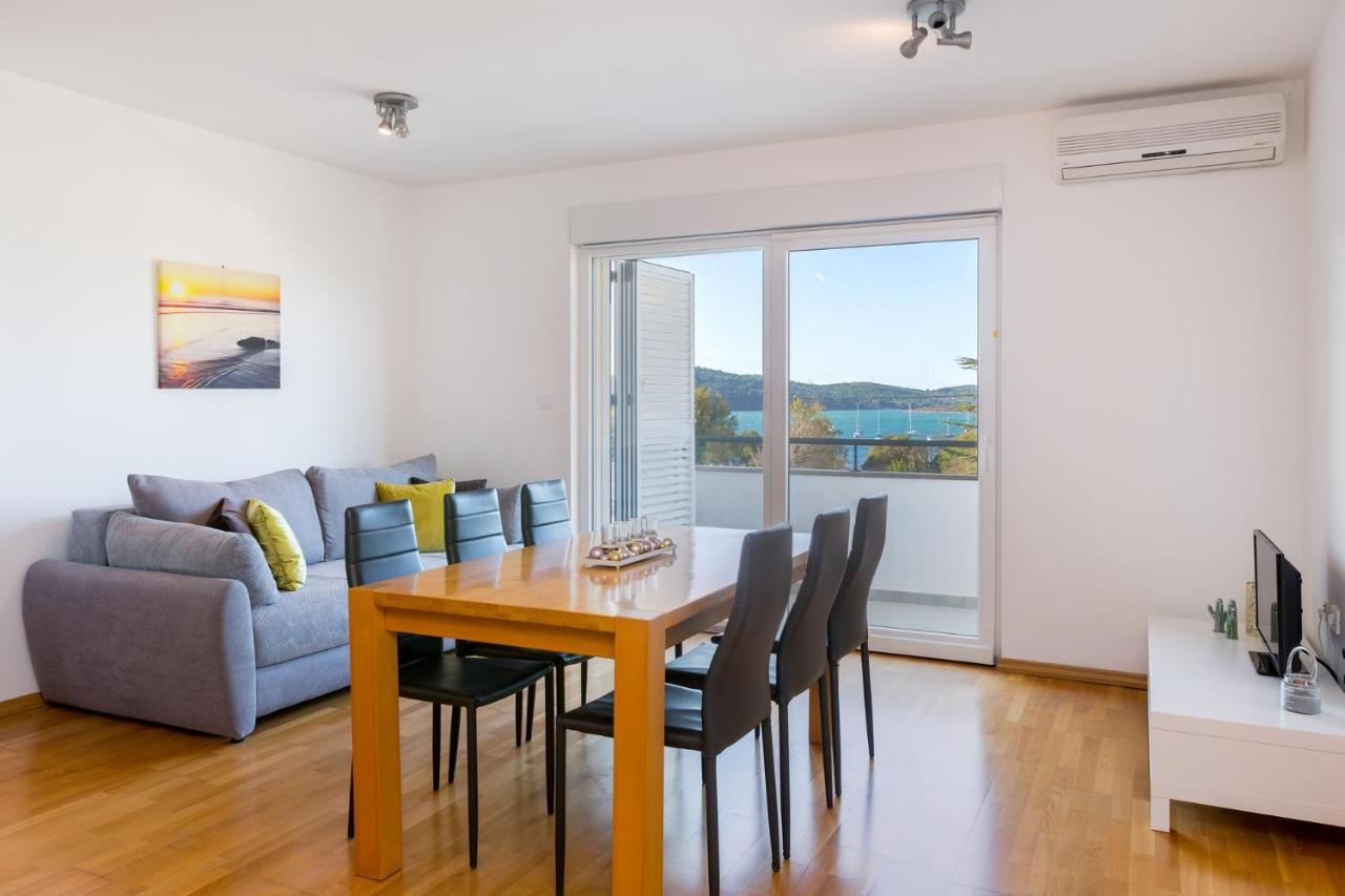 Apartamento Ewa Medulin Exterior foto